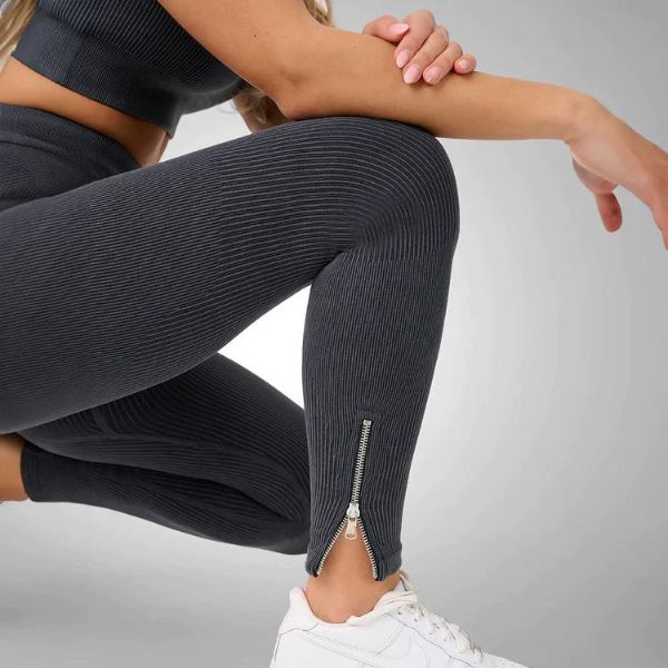 Ribbed Details